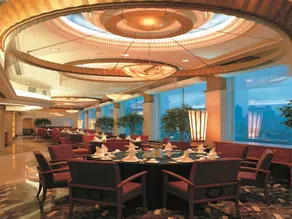Sichuan Jinjiang Hotel - Image 2