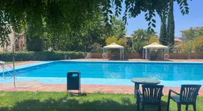 PISO JUNTO PALACIO CONGRESOS Y METRO, CENTRICO CON PISCINA - Image 3