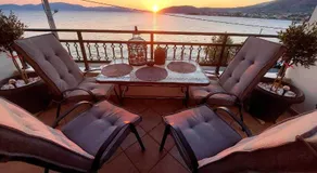 Mary's Luxury Apartment - Image 3