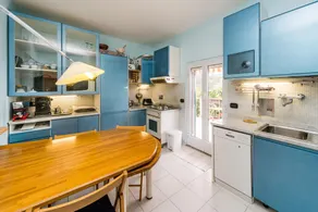 Executive 2SplittetFlats Villa with Pool - Image 3