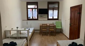 Belle Vue Apartrooms - Image 2