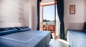 Hotel Sardi - Image 2