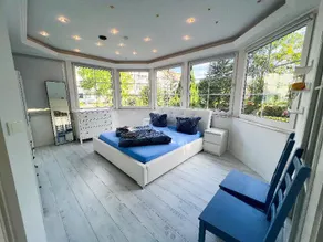 Whirlpool, Fußbodenheizung, Nintendo NES, Netflix, Wintergarten & Workspace - Image 2