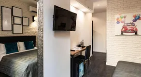 Trevi & Pantheon Design Rooms - Image 2
