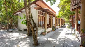 Frog Beach House - Image 2