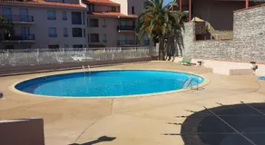 4PA44 appartement avec piscine et parking - Image 3