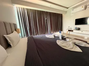 BAGA BEACHFRONT - Image 4
