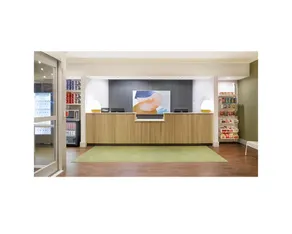 CLT Airport Inn & Suites - Image 3