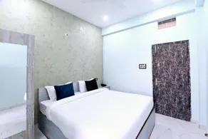 Hotel Maya's Nest - Near UNESCO World Heritage Site Sarnath, Varanasi - Image 4