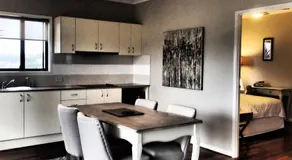 Red Door Collective - RDC Vineyard Estate, Luxury Adult Only Stay - Image 5