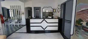SERIFOS BEACH HOTEL - Image 2