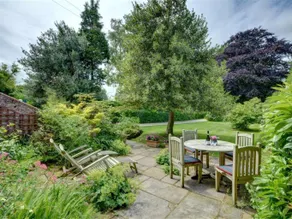 Garden - Image 5