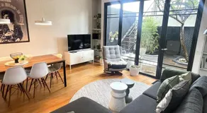 DEUX CINQ ZÉRO / RICHMOND Maison familiale, garage, vue sur la ville! - Image 2