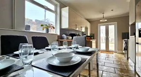 Habershon by Switchback Stays - Image 2