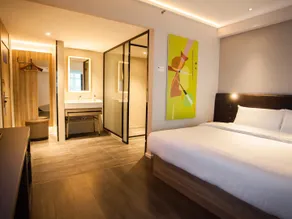 Hanting Premium Hotel Kunming Donghua - Image 5
