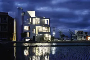 FaHaus - Image 2
