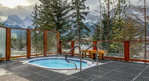 Inviting Condo Hot Tub & Relaxing Atmosphere! - Image 2