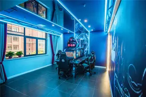 Ashe E-sports Hotel - Image 5