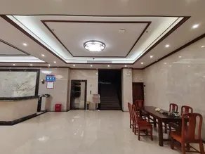 Ronglian Hotel - Image 5