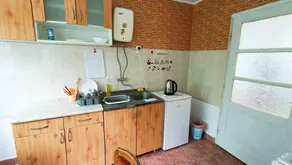 spacious garden  home - Image 3