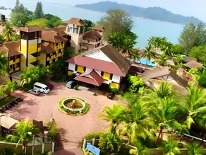 Puteri Bayu Beach Resort - Image 5