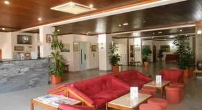 Boutique Hotel Marina S. Roque - Image 4
