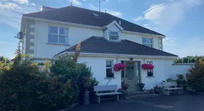 Sea Breeze House, Buncrana - Image 3