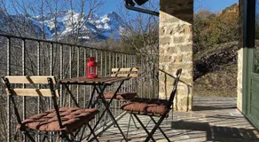Apartamentos dúplex en Casa Rural Fundanal en Hoz de Jaca - Image 4