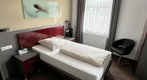 Ariston Hotel - Image 2