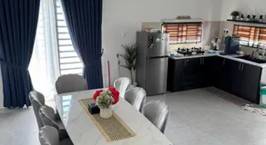 Lapang Tuju Private Pool Homestay - Image 5
