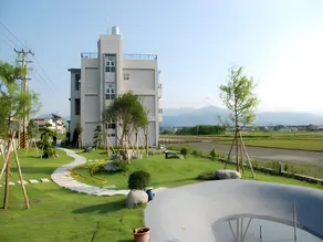 Rice Countryside Bed and Breakfast - Image 4