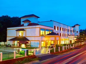 Hotel CLOUD 9 - Image 2