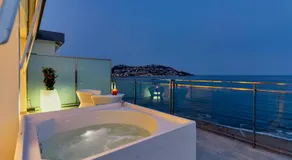 Hotel Maritim 4 Superior - Image 3