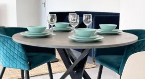 Easy-Stay 1 bedroom apartment with terrace and parking - Image 4