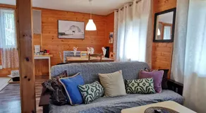 Knotty Pine Cottages, Suites & Motel Rooms - Image 2
