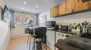 Appartement 2 chambres avec balcon et parking - Image 4