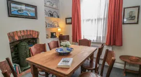 The Townhouse - Image 4