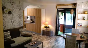 Gîte en pleine nature - Parc, Piscine, Jacuzzi - Image 2