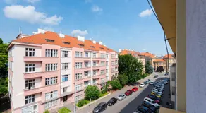 Urban Hideaway in Quiet Dejvice near Stromovka - Easy Self Check in - Image 4