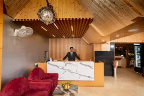 Alarks Inn - Image 4