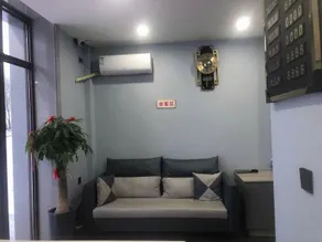 Leju Express Hotel - Image 4