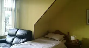Granville Guest House - Image 2