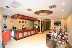 GreenTree Inn Shanghai Dongming Road Subway Station Express - Image 2