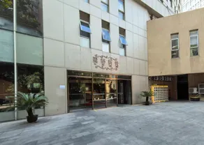 YiDu Homestay  近南京西路商圈-步行350米到达自然博物馆地铁站 - Image 4