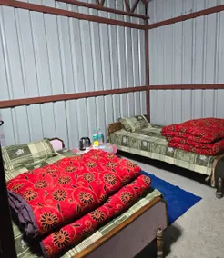 Bharatpur House Camp - 100 Mtr From Temple - Image 3