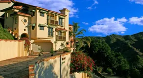 Topanga Canyon Inn Bed and Breakfast - Image 5
