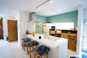 3min walk to beach! Free fishing & BBQ! 4 car park - Image 2