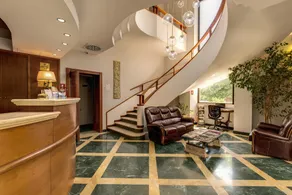 Cervara Park Hotel - Image 2