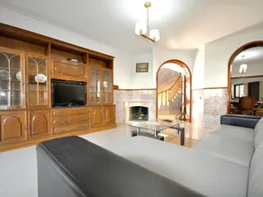 Villa in Vilamoura with Pool near Golf Courses - Image 2