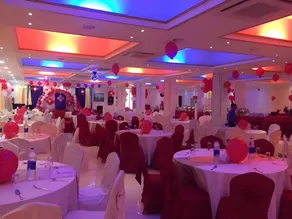 Royal Gardens Hotel - Image 4